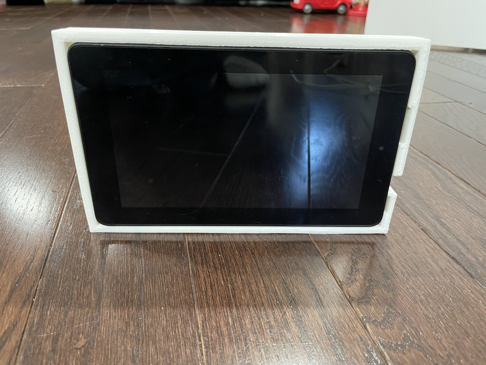 Tablet in the frame- tight fit